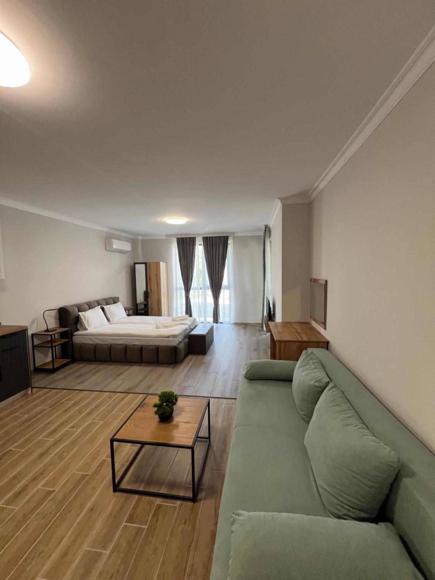 Green Park Apartments And Rooms For Guests Asenovgrad Exterior photo